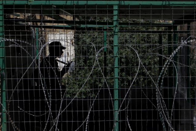 Ελεύθεροι οι τρεις ομογενείς που κρατούνταν παράνομα στα Κατεχόμενα